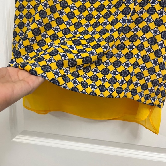 Rose + Olive Sleeveless Yellow Blue Geometric Print Blouse S - Picture 3 of 11